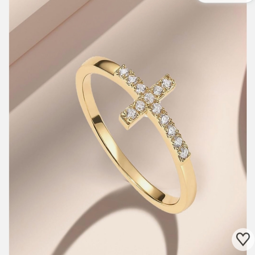 Cross Ring - Picture 1 of 5